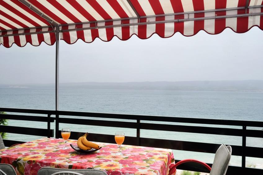Große Ferienwohnung in Duće mit Privatem Balkon und Meerblick - foto 16