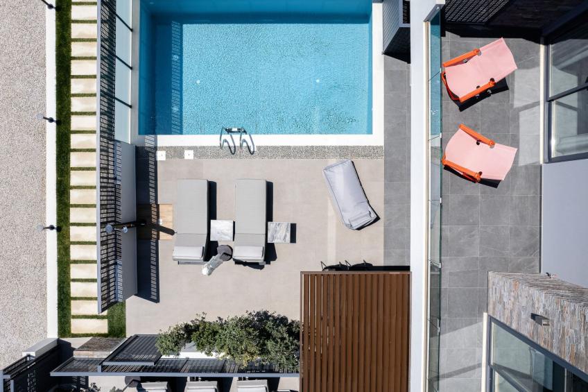 VillAgioi Villa II 2-BR Pool Villa, zu Fuß zum Strand - foto 3