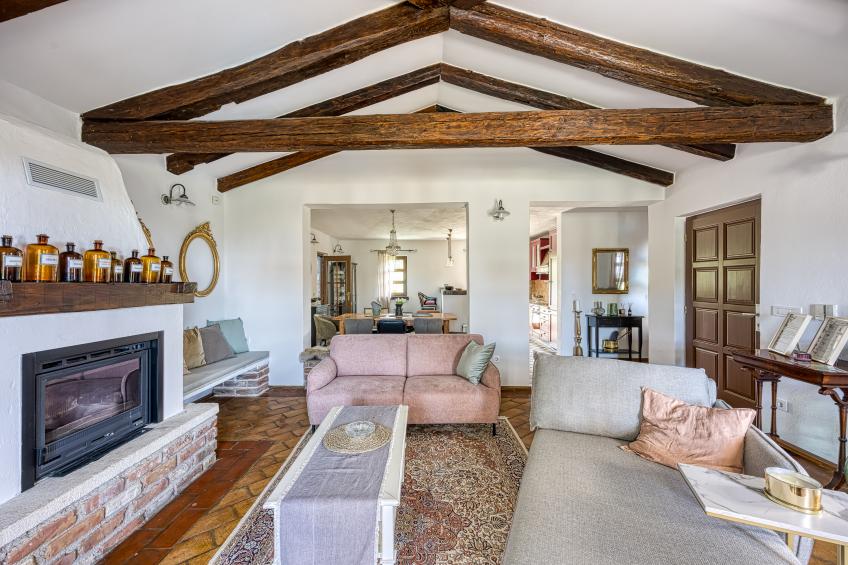 Vila Aryana With Pool - foto 9