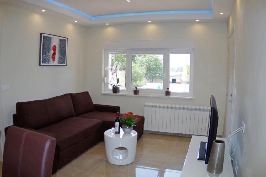 im Dorf Kujići - foto 33