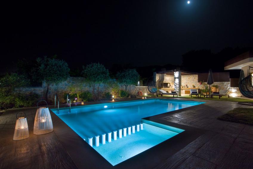 Ferienvilla mit Garten, Grill und Terrasse - foto 34