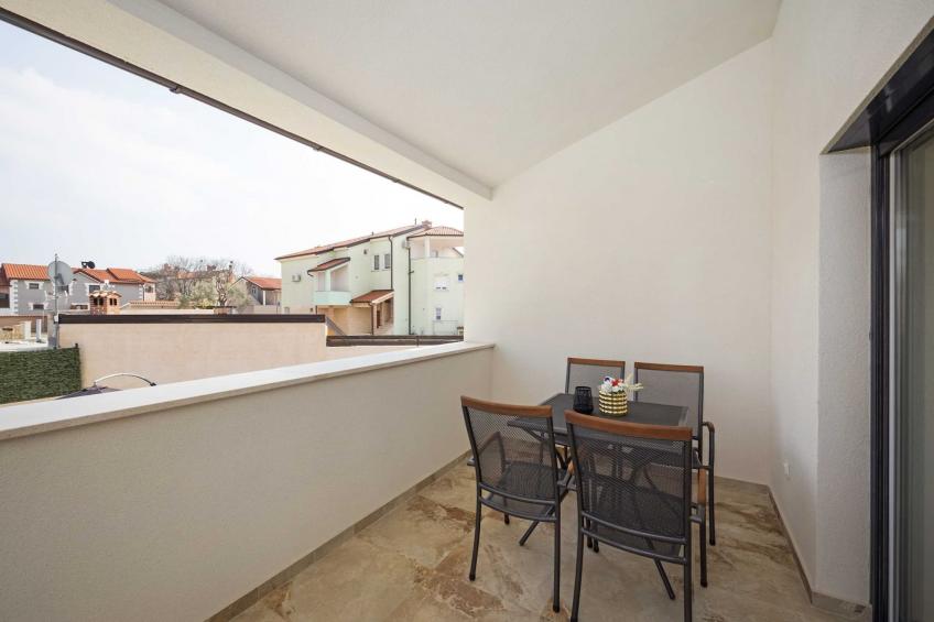 Villa Nur Amela with Pool, Jacuzzi, Darts - foto 35