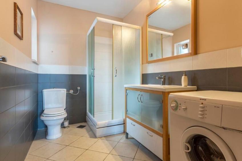 Charmantes Ferienhaus in Medići mit Privatem Pool - foto 8