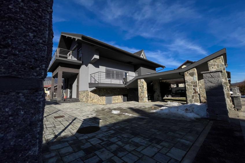 Delightful Cozy Riverside Apartment - One Bedroom Apartment with Terrace - foto 14