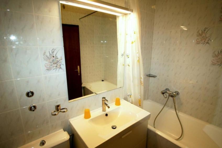 Wohnung in Drašnice mit Schönem Garten - foto 81