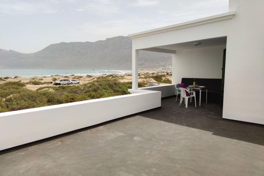 in Caleta De Famara mit Terrasse - foto 3