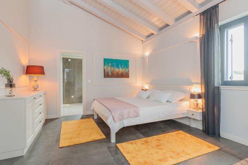Seafront Villa Adriatica with pool - foto 41