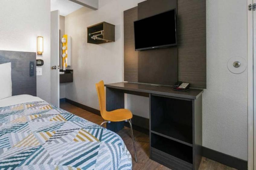 1 Full Bed  Mobility Acc Tub Nsmk Fridge - foto 7