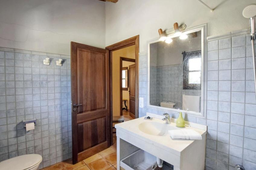 Finca in idyllischer Umgebung Pool & Klima 8 Pers - foto 35