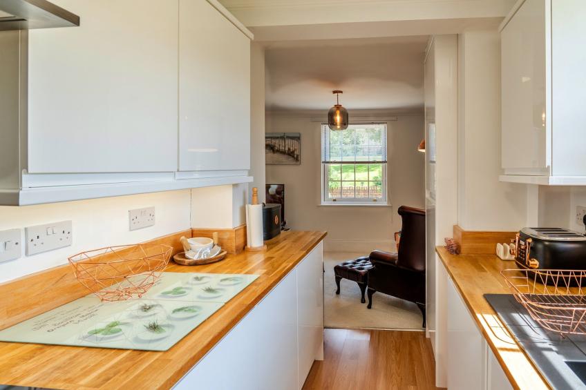 Nicely Tucked Away Cottage - foto 15