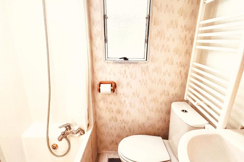 Mobilheim mit privatem Premium-Jacuzzi - foto 14