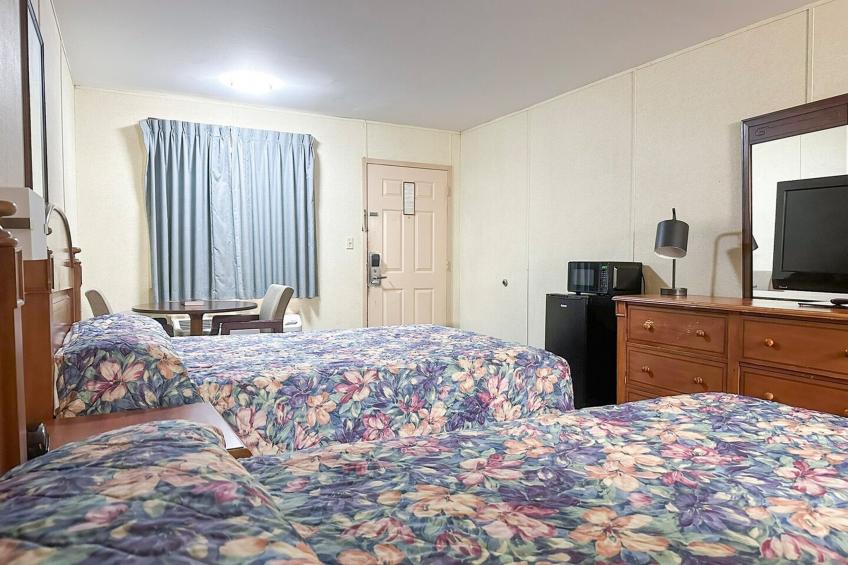 2 Queen Beds Non-Smoking - foto 25
