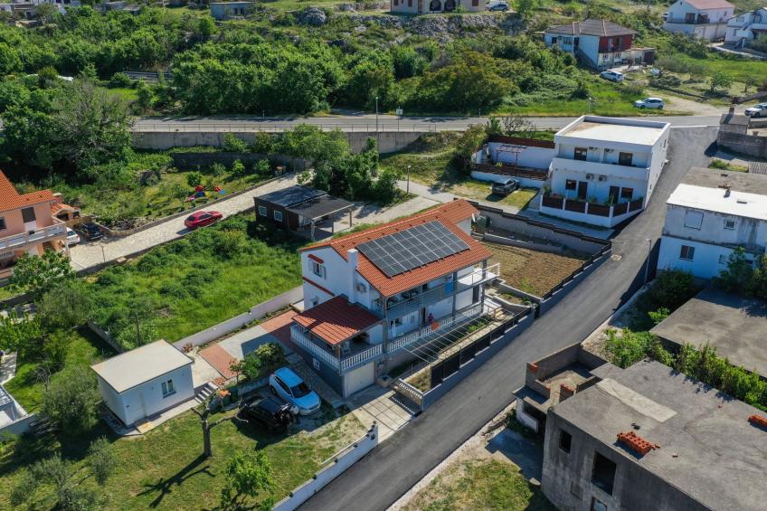 "Zara" mit Blick auf das Wasser - foto 31