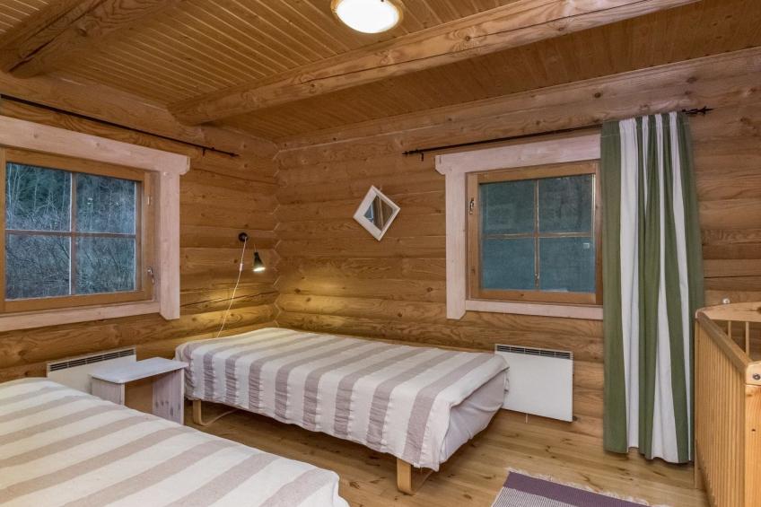 Oravanpesä, leppäniemen hirsihuvilat - foto 19