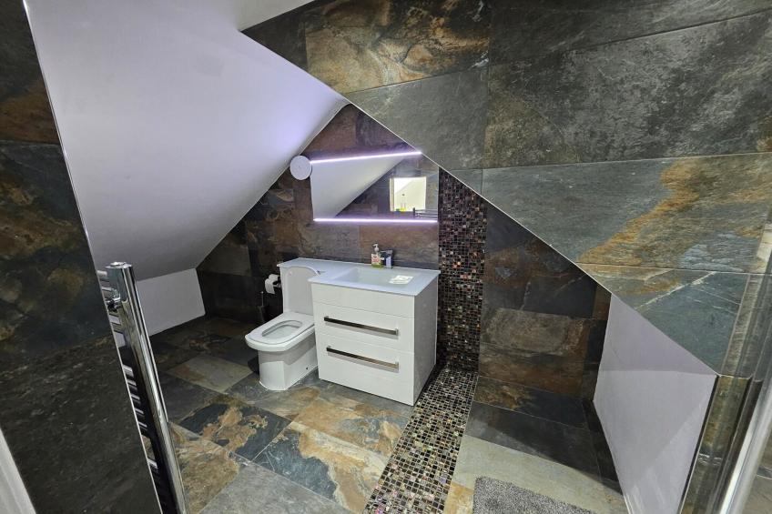 EN_WOR002_Three Bed Room Apartment (12 guests) - foto 44