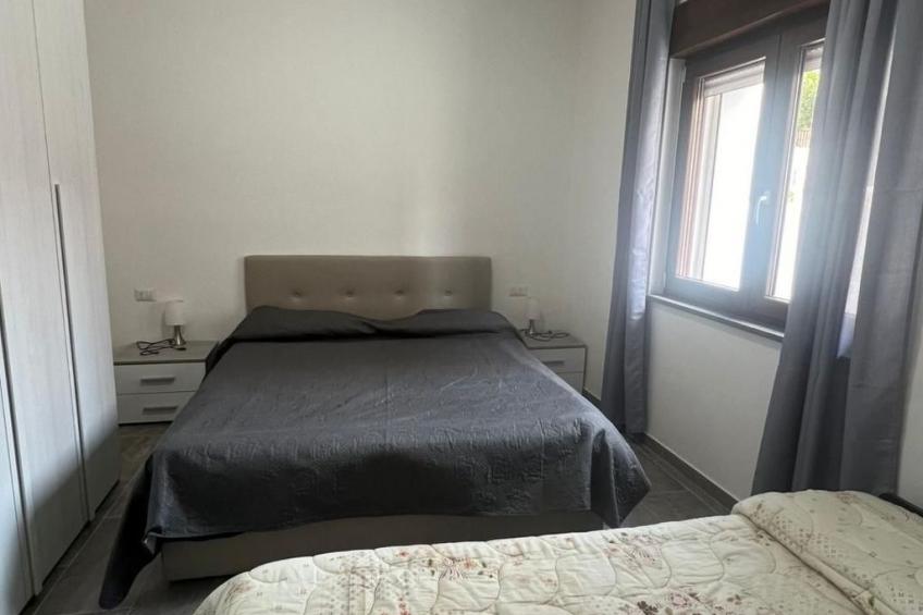 Unabhängige Wohnung im zentralen Bereich von Bosa - foto 4