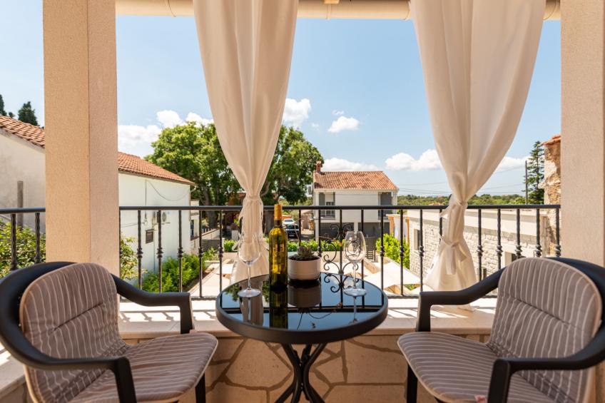 Apartment Varos 2+1 with shared pool - foto 10