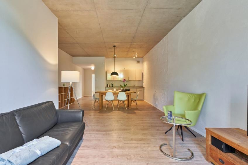 in Brandenburg An Der Havel mit Terrasse, Garten und Grill