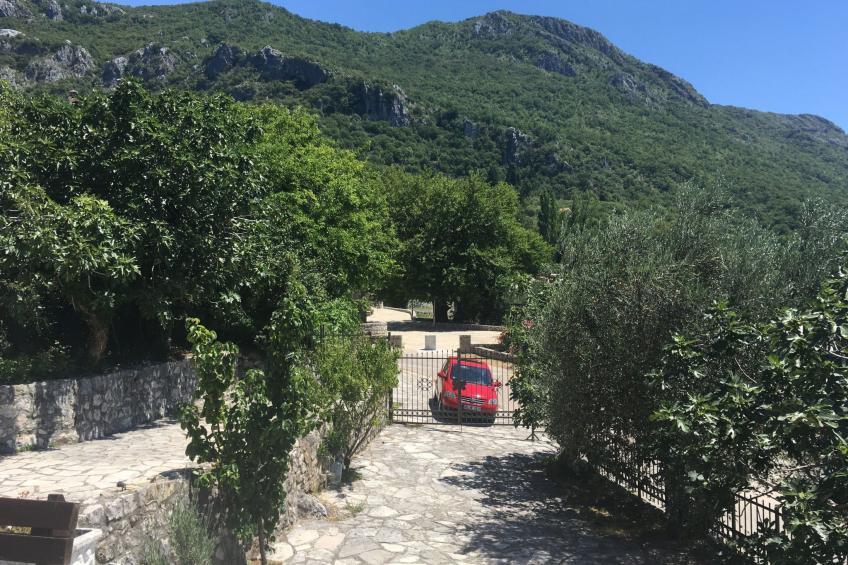 Ferienvilla mit Blick auf das Wasser - foto 26