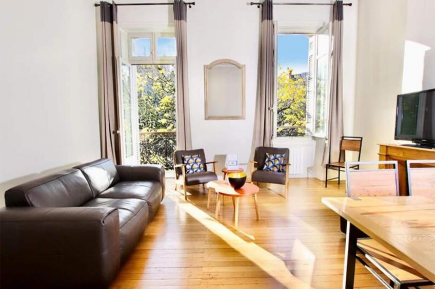 Magnifique Et Lumineux T3 De Charme Aux Quinconces Idéal Pour 4 Personnes - foto 12