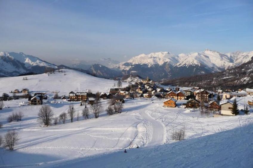 Grand Chalet Avec Terrasse, Vue Montagne Et Espace Nature - foto 18