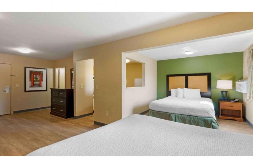 2 Queen Beds | Non-Smoking, Kitchen - foto 11