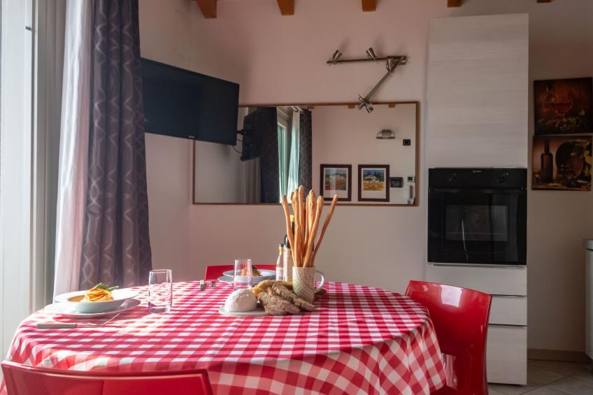 Terrazza a Lago - Zweizimmerwohnung mit Terrasse und Schwimmbad - foto 14