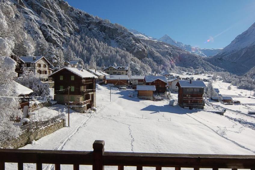 "Base Camp Evolène" - foto 15