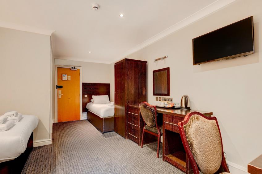 Standard family of 5 room - foto 12