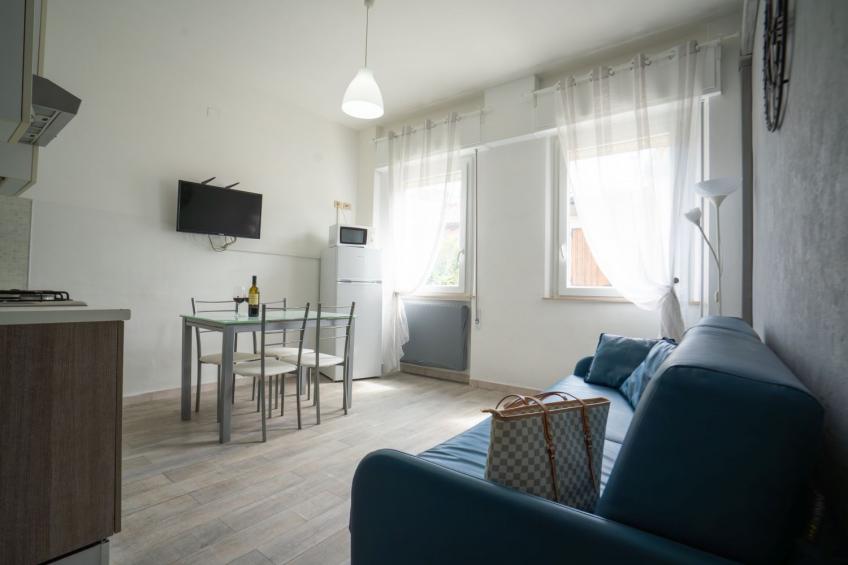 Rimini Mare with balcony - foto 14