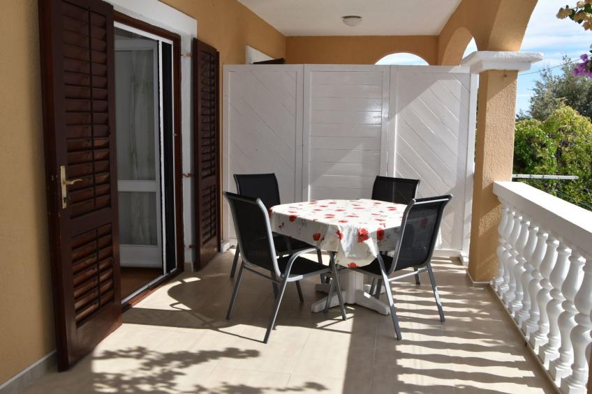 Ruhige Ferienwohnung mit Terrasse und Garten - foto 15