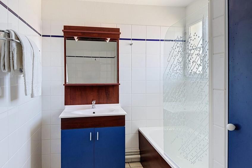Appart'Hotel La Roche-Posay 2-Bedroom Apartment - 6 people - foto 28