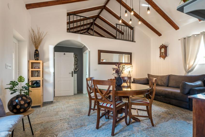 Holiday Home Rider - Two Bedroom Holiday Home with Outdoor Pool