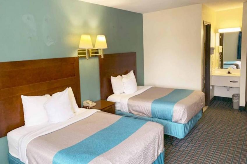 2 Full Beds  Non-Smoking - foto 5