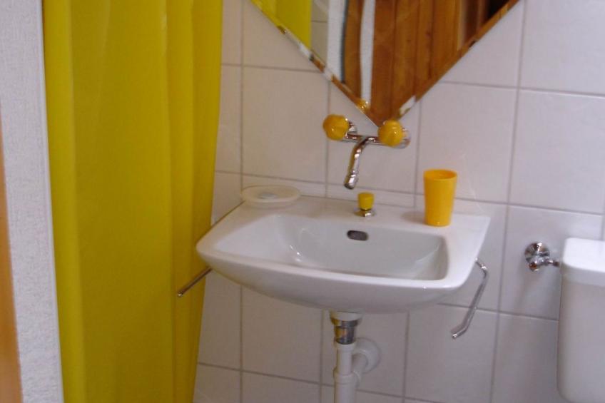 Chalet Sunneschyn Appartement/Fewo, Dusche oder Bad, WC 2-Bett Wohnung - foto 9