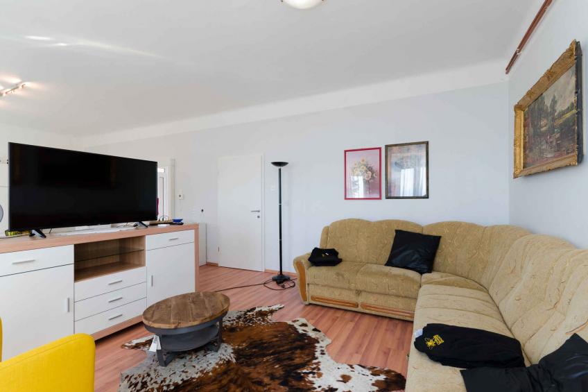 Holiday apartment with balcony and air conditioning - BF-R7WH8 - foto 12