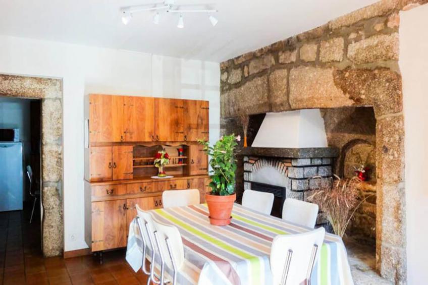 Gîte de France Gîtes de france 4 personnes au fau de peyre 2 épis - foto 5