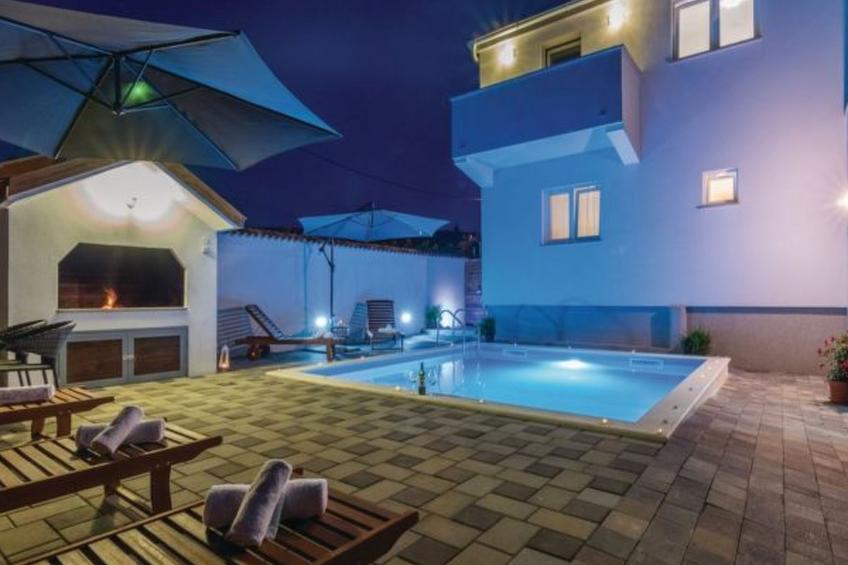 Holiday house Bianca with pool - foto 2