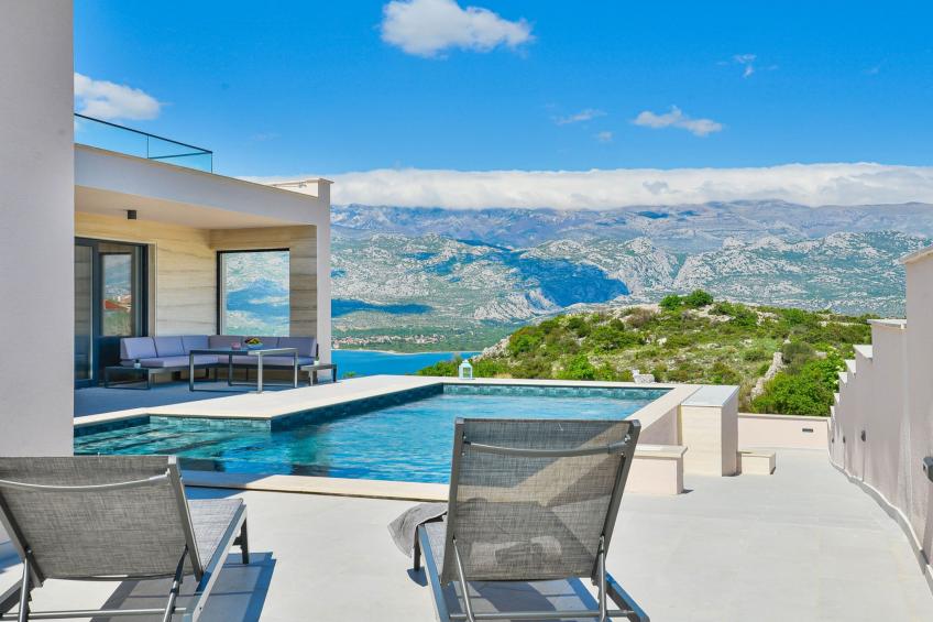 Villa Zariva with pool and panoramic mountain and - foto 51