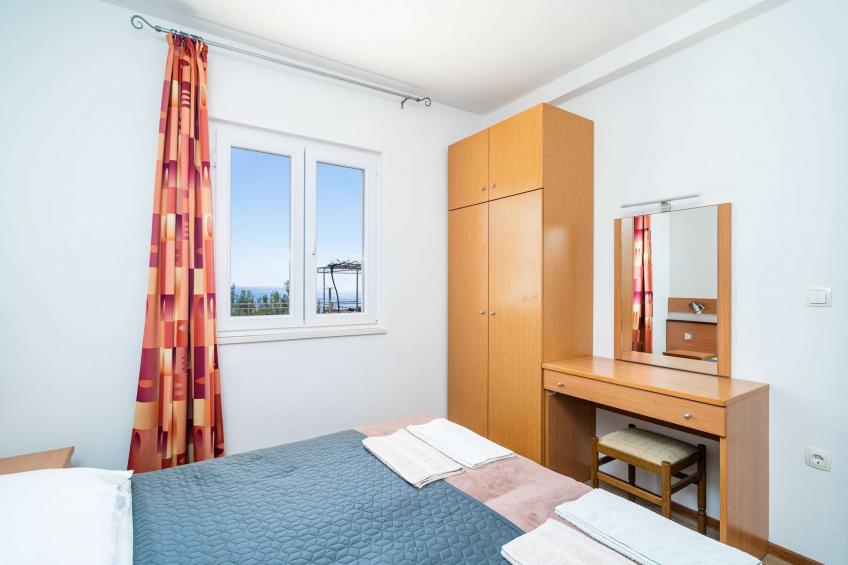 Apartments Klis - Three Bedroom Apartment with Terrace - A7 - foto 2