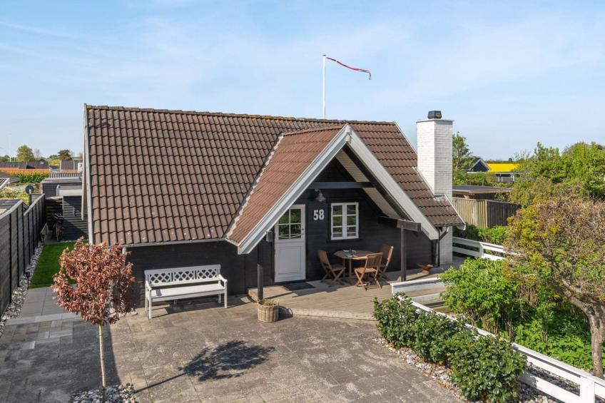 "Ulv" - 25m from the sea in Funen