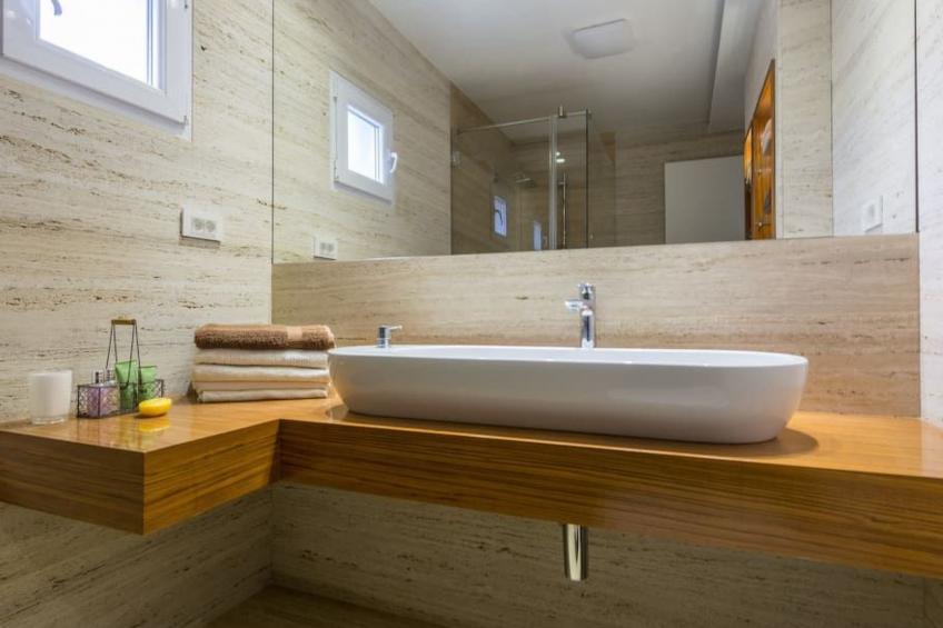 Luxuriöse Villa White Rose mit Pool in der Nähe von Zrče Beach - foto 15