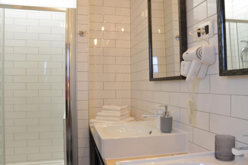 Stylish Apartments with Osijek Near Top Attractions - Comfort Studio Apartment - Maks - foto 19