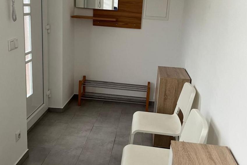 Große, möblierte Wohnung mit Garten - foto 13