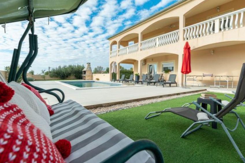 Apartment Holiday House Diana - foto 6