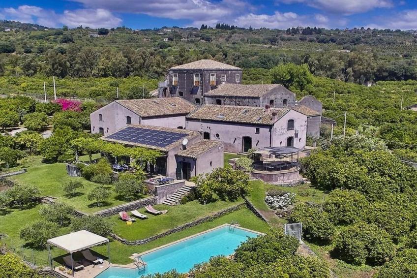 Ferienvilla 'Borgo degli Aranci