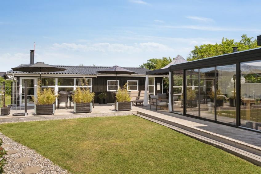 "Helmina" - 125m from the sea in Funen