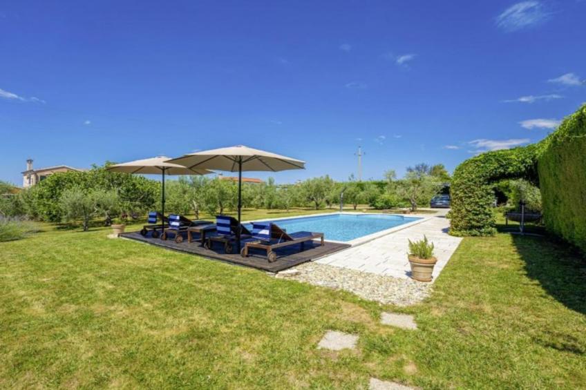 Poolside Grand Retreat Villa - foto 42