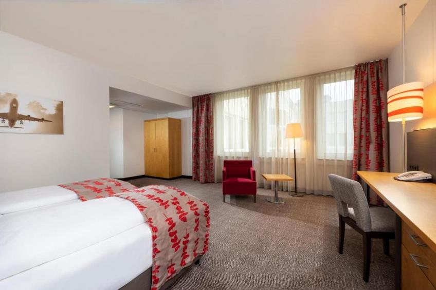 Sunday Hotel Frankfurt Premium Twin Room - foto 9