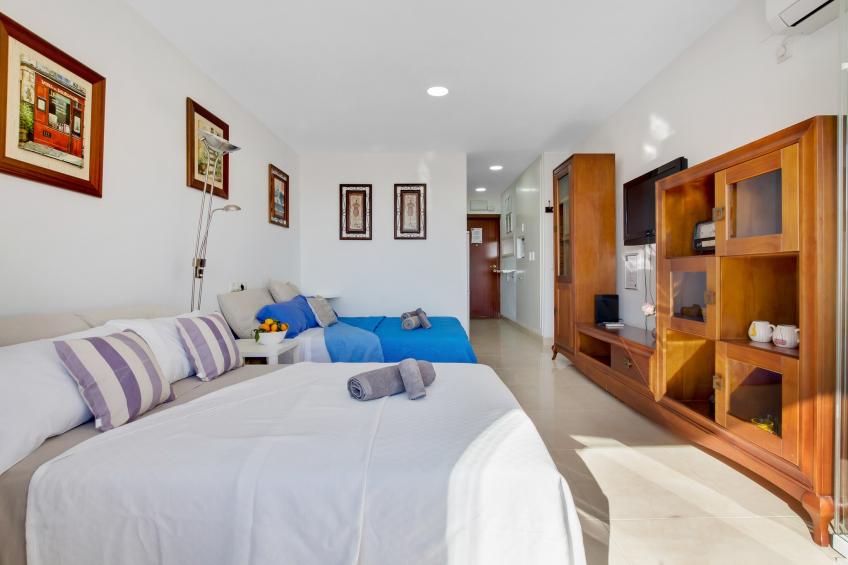 Manolo de SteraM Flats Torremolinos - foto 12